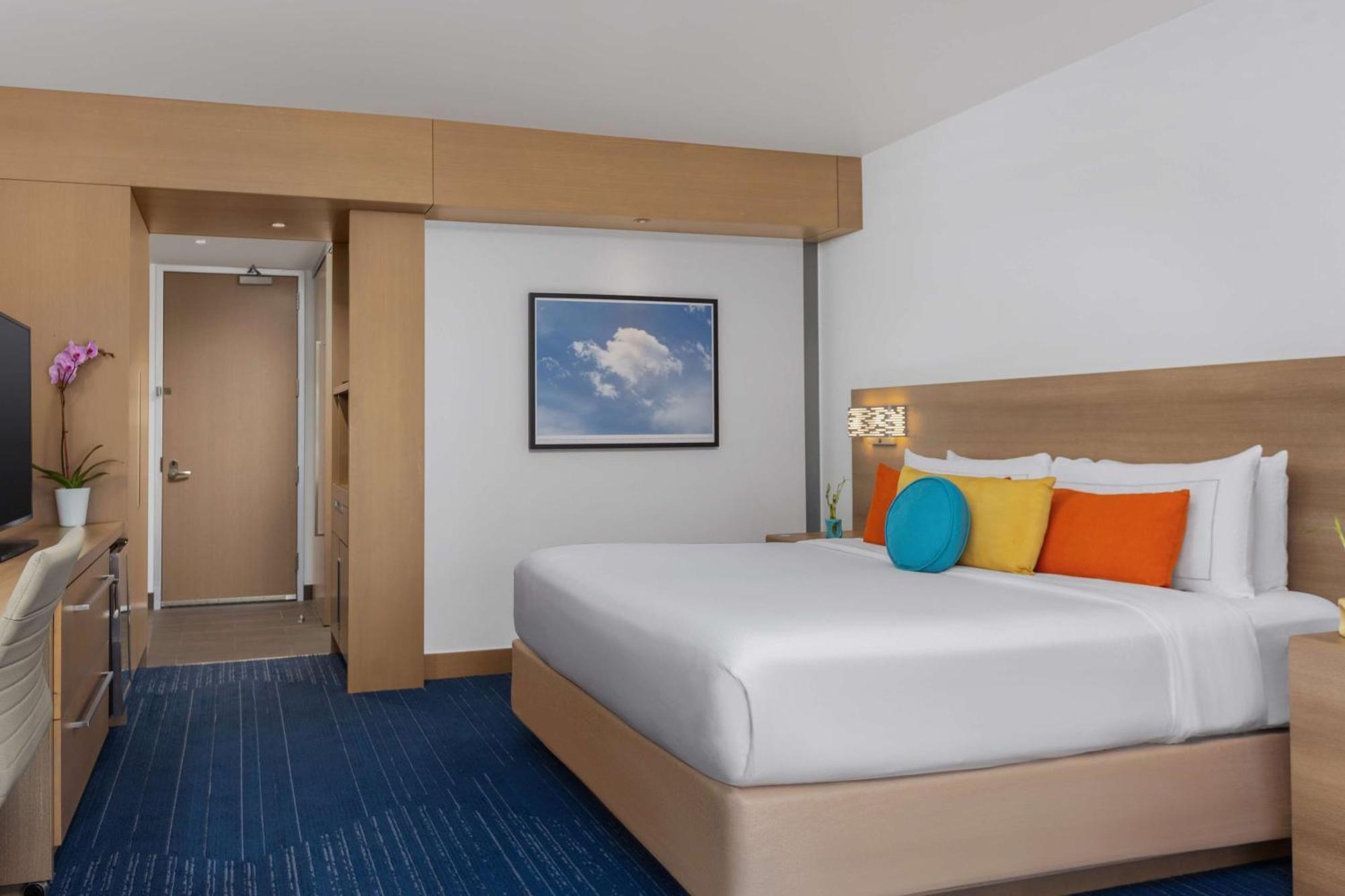 The Art Hotel Denver, Curio Collection By Hilton Bagian luar foto