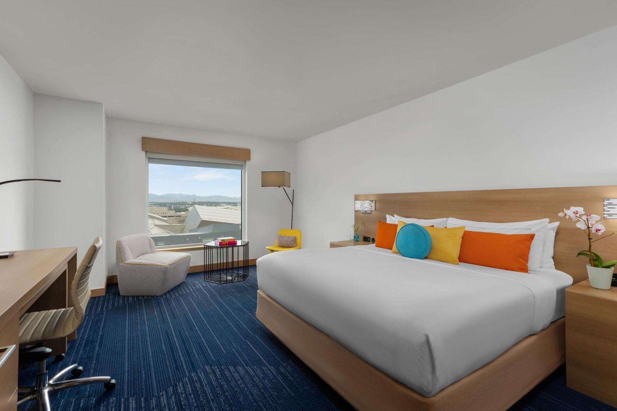 The Art Hotel Denver, Curio Collection By Hilton Bagian luar foto