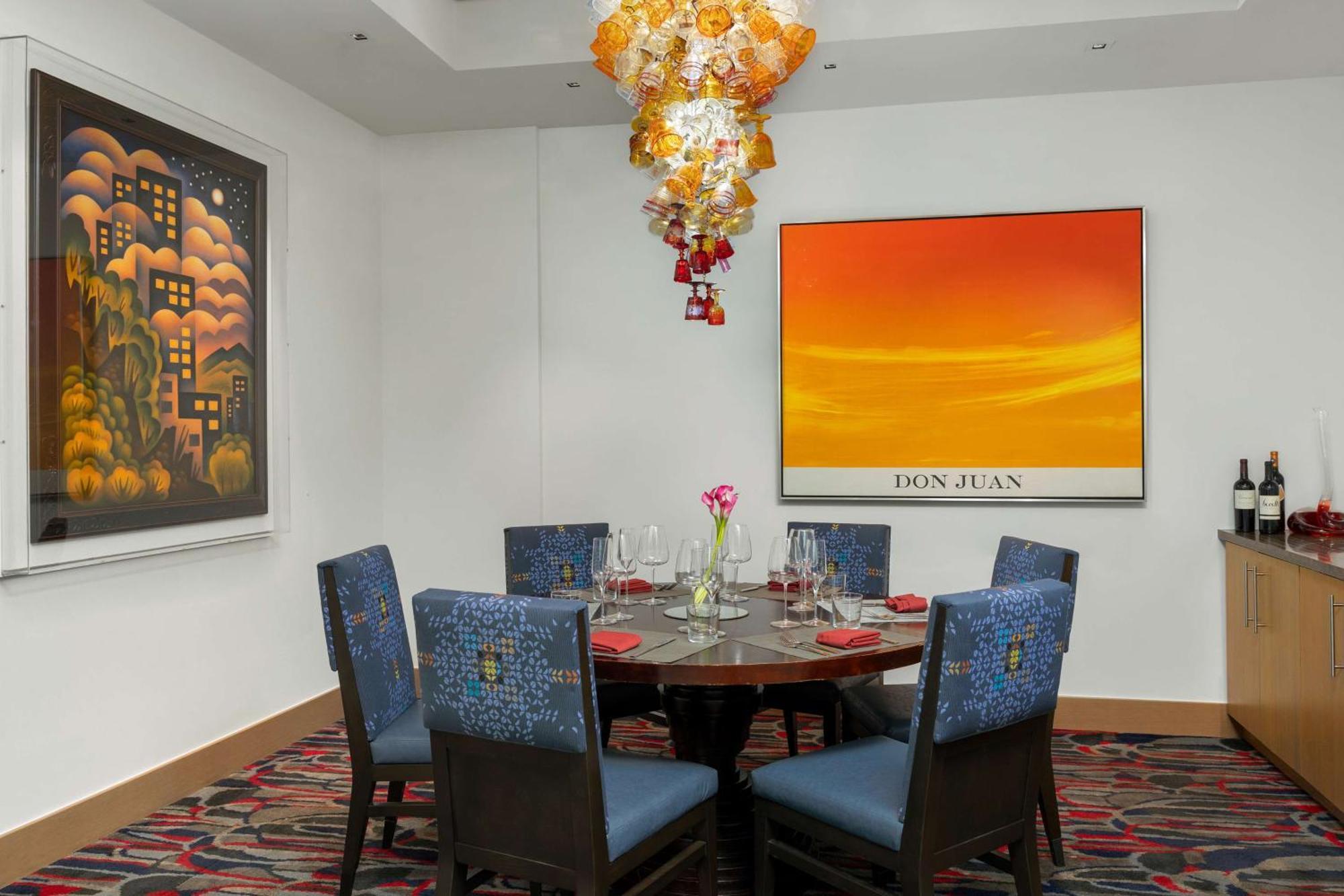The Art Hotel Denver, Curio Collection By Hilton Bagian luar foto